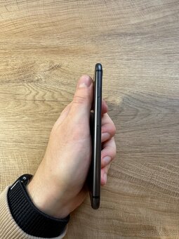 Apple iPhone 8 Space Black 128GB - 8