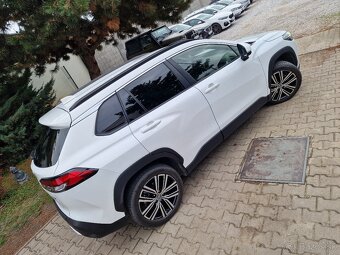 Toyota Corolla Cross 1.8 Hybrid Style e-CVT 140k (v Záruke) - 8