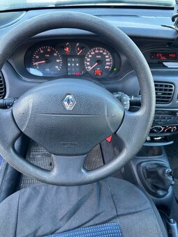 Renault Megane grandtour 1.4 benzin - 8