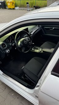 Mercedes-Benz C220 CDI Avantgarde (2013), 125 kW - 8