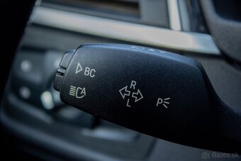 BMW Rad 3 318d Sport Line / AJ NA SPLÁTKY - 8