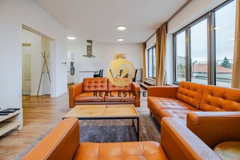Prenájom – priestranný 3 izbový byt s terasou a 2 parkovacím - 8
