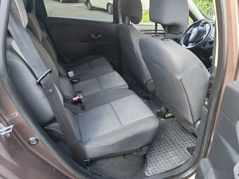 Renault Scénic 1.5dci,r.v.2013,6M - 8