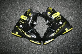 lyže head  shape 97 cm , hadia koža - 8