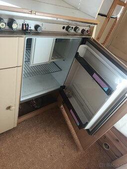 Predam obytny prives karavan - 8