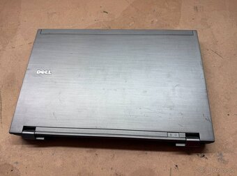 Predám pokazený notebook na náhradné diely zn.Dell e4310. - 8