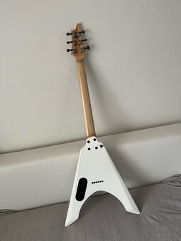 PK Guitars "V"- čko - 8