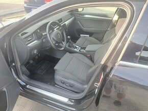 Rezervované-Škoda Superb Combi Ambition 1,6 TDI 107 kw - 8