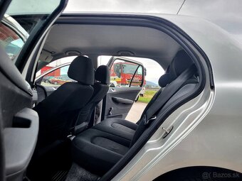 Škoda Fabia 1.2 HTP 12v Elegance R.V.2007 - 8