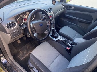 Ford Focus combi 1.6. 2010 - 8