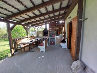 PINK Reality - Záhradka s murovanou poschodovou chatou v obc - 8