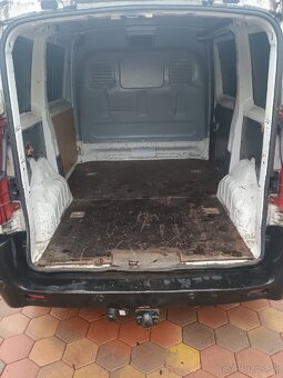 Peugeot Expert - 8