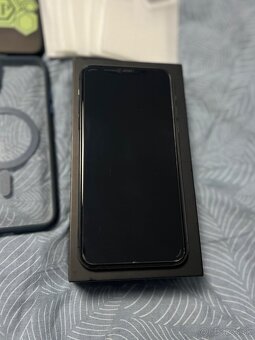 iPhone 11 Pro Max - 8