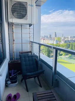Vynikajúca lokalita s pekným 2.izb.bytom.62m2 - 8