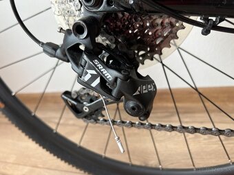 Gravel Merida Silex300, výbava sram apex, veľ.L - 8