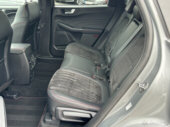 Ford Kuga ST-Line 2.5 DURATEC HYBRID CVT 4x4, r.v.: 2022 - 8