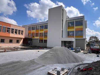 Ponúkame Vám služby v oblasti stavebníctva. - 8