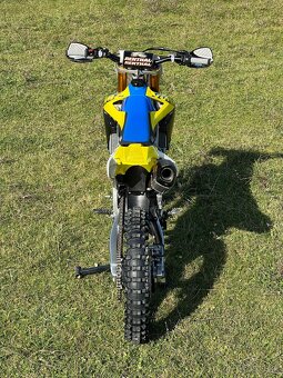Suzuki RM-Z 250 - 8