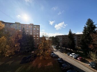 REZERVOVANÉ Na predaj slnečný 3-izbový byt s balkónom na Hli - 8