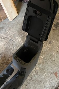 Ford Focus-Náhradné diely model 2008-2011 - 8