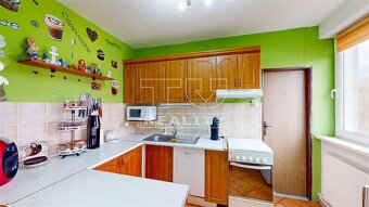 ZNÍŽENÁ CENA
Na predaj 4 izbový byt Topoľčany -... - 8