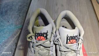 Nike Air Force - 8