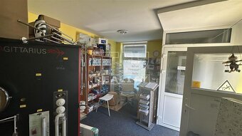 Polyfunkčná budova so stabilnými nájomcami v Diviakoch - 8