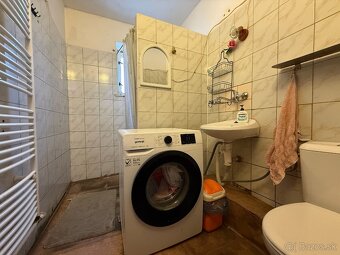 PREDAJ - RODINNÝ DOM - JEDĽOVÉ KOSTOĽANY - 8