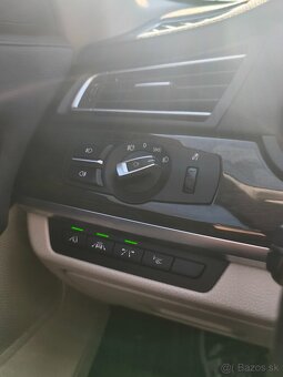 BMW 740i (3 liter benzín) - 8