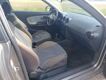 Seat Ibiza - 8