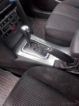 Peugeot 407 2.0hdi Automat - 8