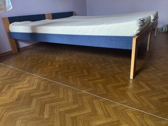 Predám skriňu, posteľ, gauč, vaňu, vysávač, chladničku, podl - 8