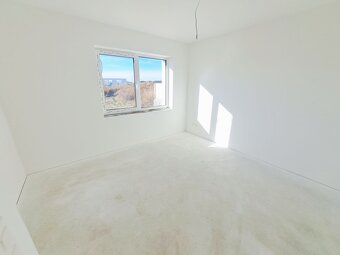 Predaj novostavby 4i RD, Tomášov, Okružná ul. - 8