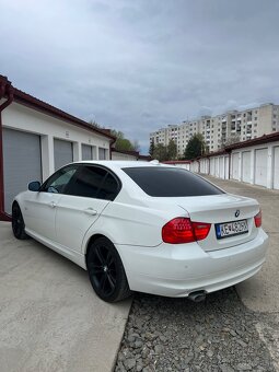 BMW e90 320d automat - 8