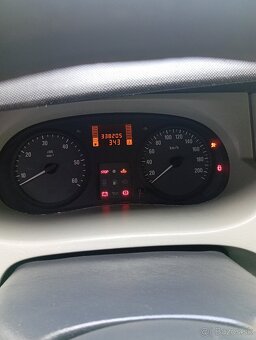 Opel vivaro 1.9 - 8