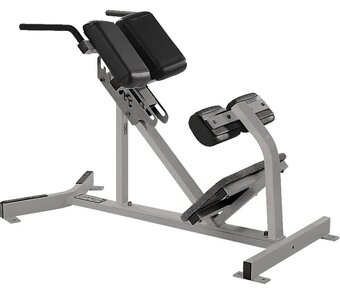 Hammer Strength - 12 strojů skladem - 8