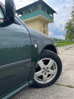 Škoda Octavia 2.0 MPi benzin - 8