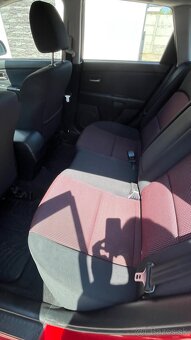 Mazda 3 -1,6 benzin 77kw - 8
