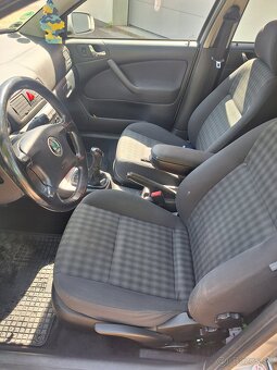 ŠKODA OCTAVIA COMBI 1.9TDI - 8