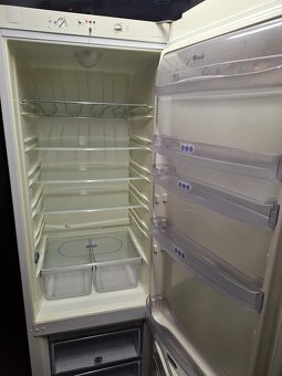 350Litrovú chladničku Whirlpool ARC5781 - 8