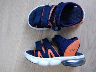 Balík krátkych tričiek - 8