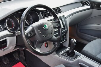 Škoda Superb Combi 2.0 TDI 103 kw - 8