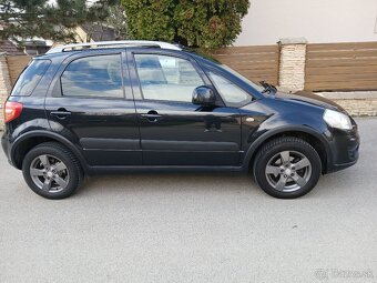 Suzuki sx4 4x4 1.6 benzín - 8