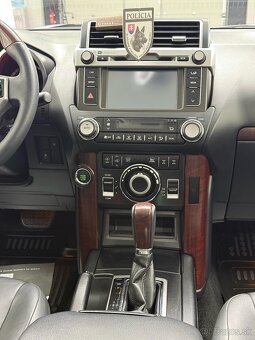 Toyota Land Cruiser 2.8 D-4D Executive A/T - 8