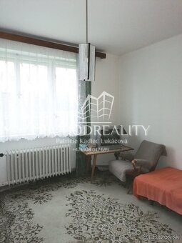 Na predaj rodinný dom v tichej časti mesta Strážske - 8