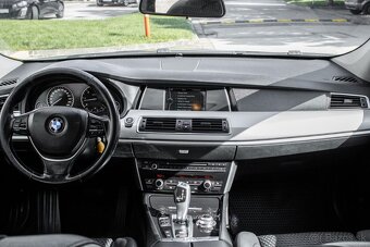 BMW 5 GT 530d xDrive Gran Turismo - 8