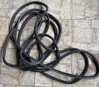 Vsetko komplet za 100e Skoda Octavia 2 - 8