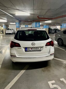 Opel Astra ST 1,6 CDTi - 8