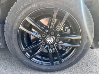 VW Touran 2.0 TDI DSG 7 Miestny - 8