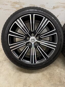 Zimná sada Volvo - 5x108 R18 , 235/45/18 Volvo V60 / S60 - 8